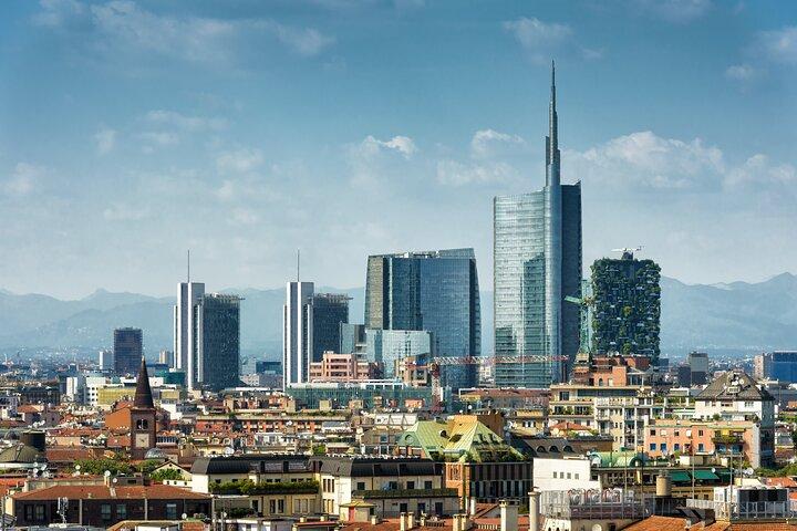 Private direct transfer from Florence to Milan with local driver