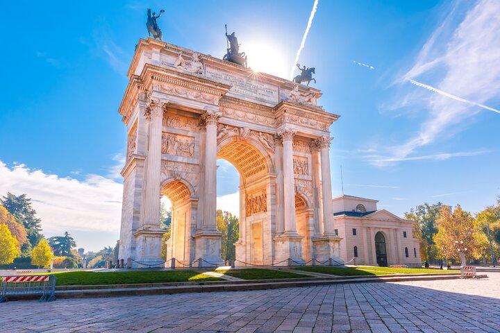 Private direct transfer from Florence to Milan with local driver