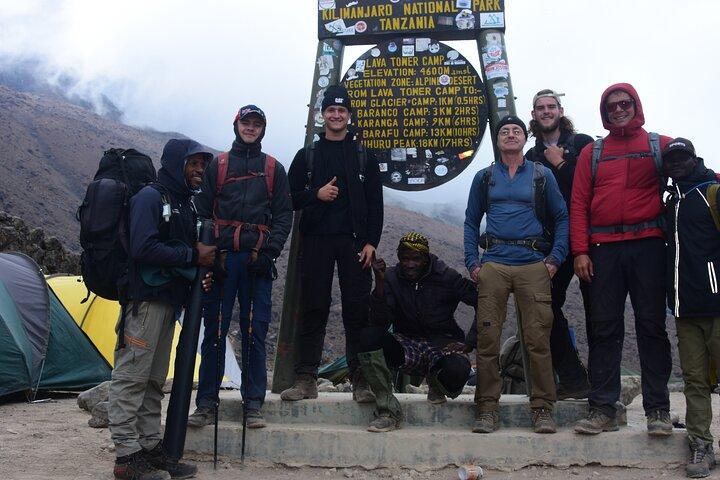 8 Days Kilimanjaro Climbing tour via the Lemosho Route