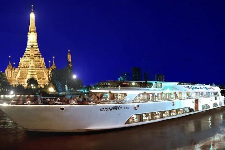 Grand Pearl Dinner Cruise along Chao Phraya River with Pickup
