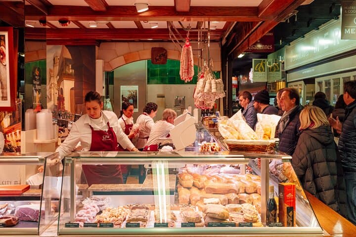 Private Gourmet Tour : Halles Paul Bocuse Covered Market