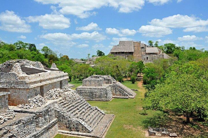 Ek Balam, Chichen Itza, Cenote & buffet lunch Tour