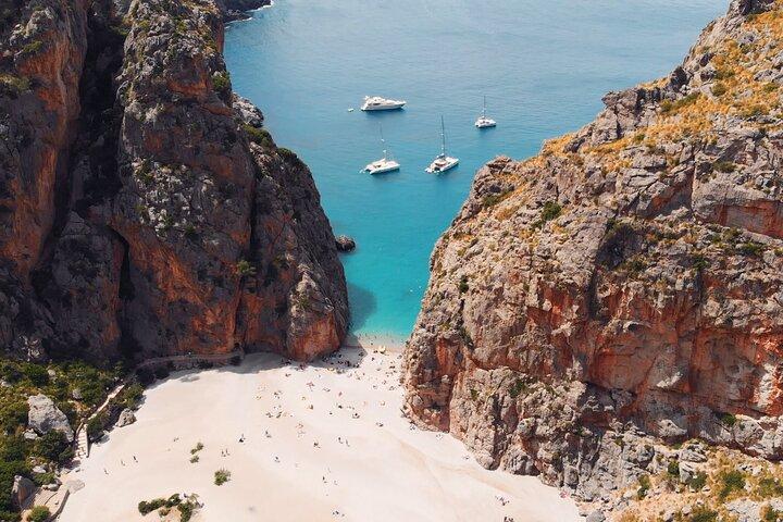 Mallorca Grand Tour by land & sea: Valldemossa, Soller & Calobra
