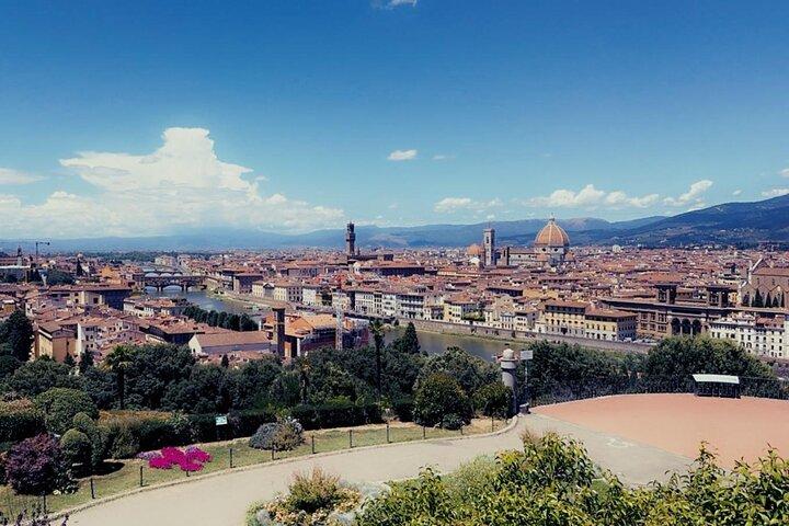 Golf Cart Tour of Florence's Scenic Hills and Michelangelo