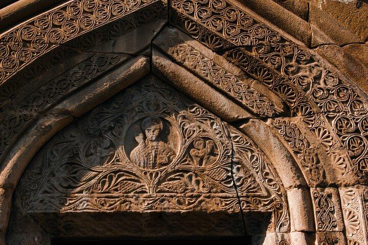 Tbilisi to Kazbegi, Gudauri, Ananuri and Gergeti Guided Day Trip