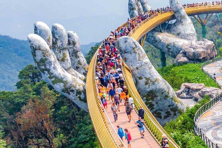 Hue to Hoi An Private Car via Hai Van Pass Scenic Stops