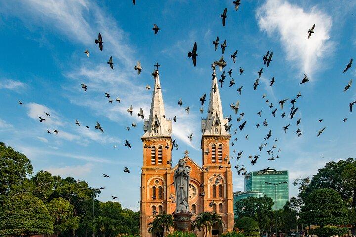 Ho Chi Minh Historic and Iconic Landmarks Half Day Guided Tour