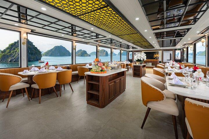 Hanoi : Halong Bay Cruise with Jacuzzi , Kayaking & Local Cuisine