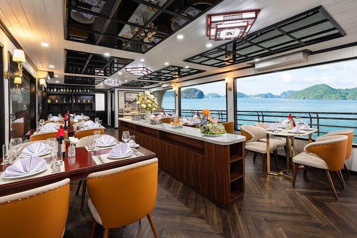 Hanoi : Halong Bay Cruise with Jacuzzi , Kayaking & Local Cuisine