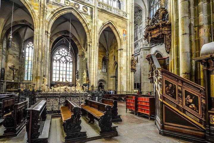 Guided Tour of Prague Castle in Small Groups