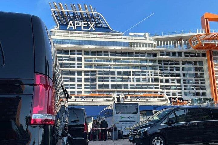 Private Amsterdam Transfer from or to Rotterdam Cruise Port