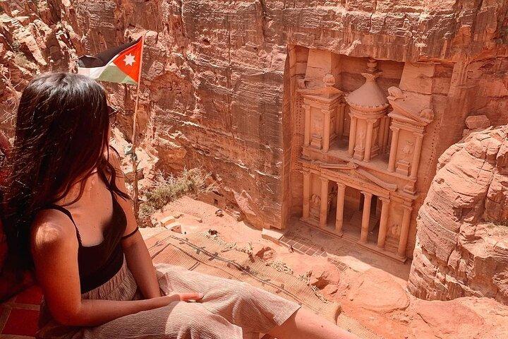 Full Day Petra and Wadi Rum Private Guided Tour