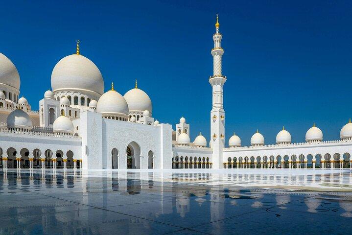 Abu Dhabi Sheikh Zayed Grand Mosque Private Tour