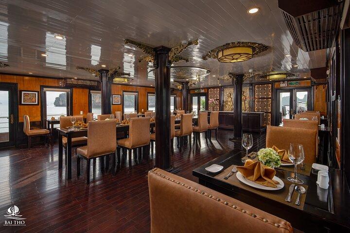 Treasure Junk Bai Tu Long Bay Boutique Cruise 2 Days 1 Night