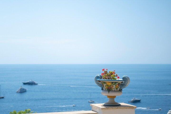 Small Group: Capri Tour with Boat Ride Around The Island