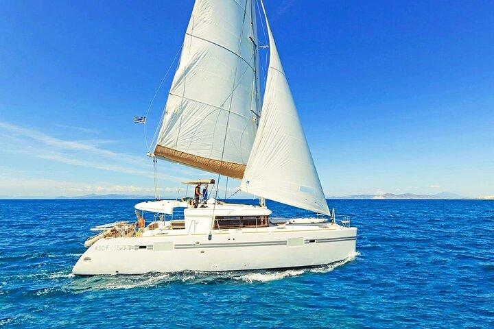 Heraklion Private Sailing Catamaran Cruise to Dia with Lunch