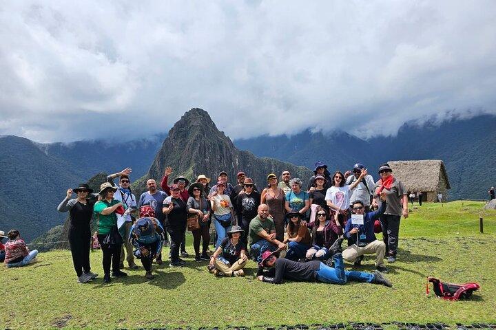 Entrance to Machupicchu and Tourist Transport