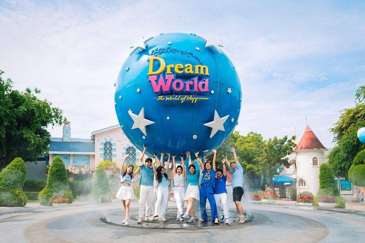 Dream World Bangkok Entry Ticket with Unlimited Rides
