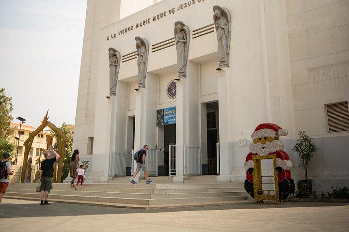 Dakar in 3h: Full tour by traditional fast coach