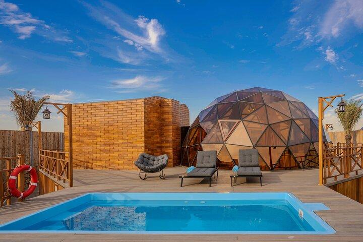 Dubai: Overnight Safari with Luxury Dome Stay & Stargazing