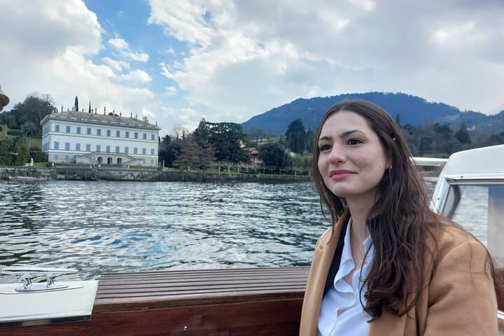 Exclusive Lake Como Boat Tour Iconic Villas, Wine & Photo Stops