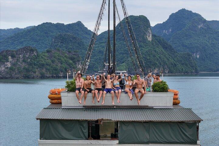 Oasis Bay Party Cruise Amazing Experience for Young Travellers