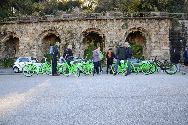 Florence: Guided E-Bike Tour to Piazzale Michelangelo