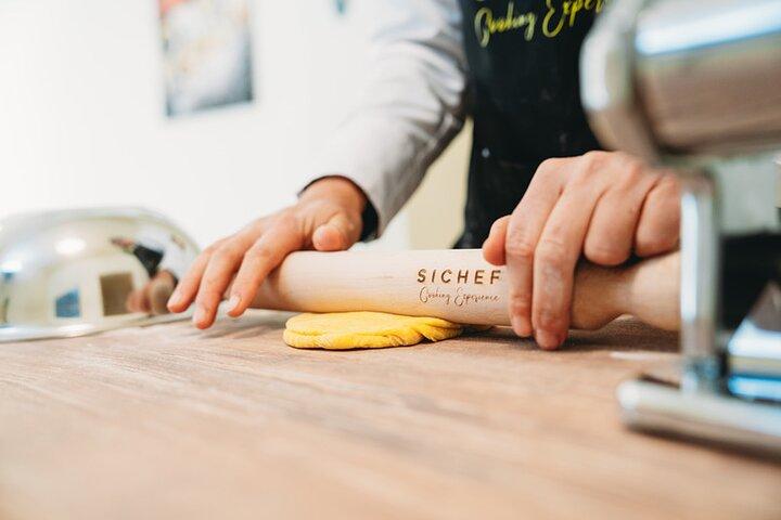 Florence Pasta and Gelato Cooking Class: Small Group Experience