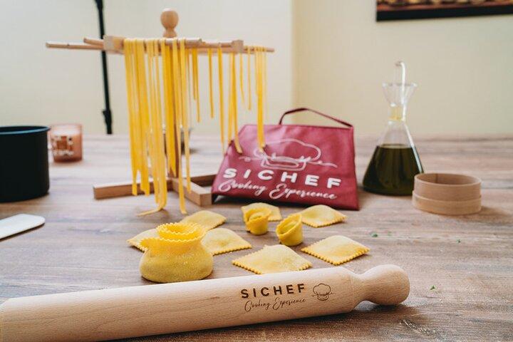 Florence Pasta and Gelato Cooking Class: Small Group Experience
