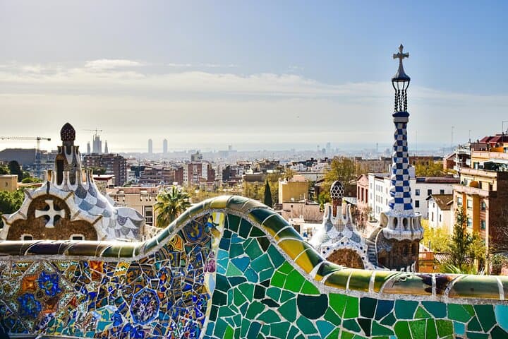Park Guell Private Guided Tour With a Five Stars Tour Guide