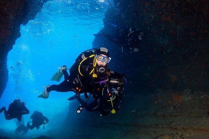 Try Scuba Diving in Budva: Boat Experience & Underwater Tunnels