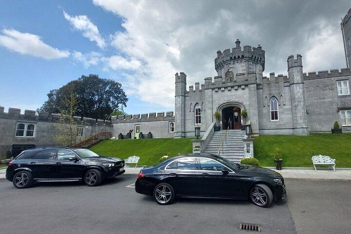 Dromoland Castle to Dublin Airport Premium Car Service