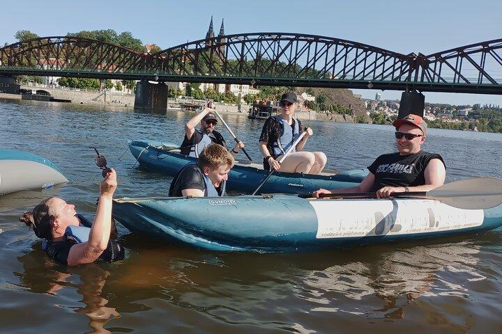Canoe Prague – Splash into Fun!