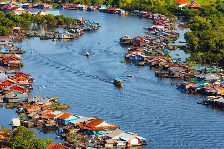 Sunset Tour of Kampong Phluk Stilts Home Village Small Group Tour