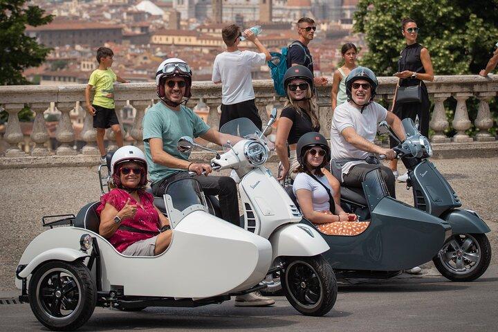 Unforgettable 1.5-Hour Private Vespa Sidecar Tour of Florence