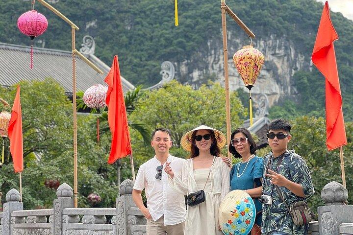 Trang An - Local Famer's House - Cycling - Hoa Lu - Max of 9