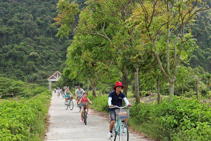 Luxury Halong & Lan Ha Bay Cruise 2D1N with Private Balcony