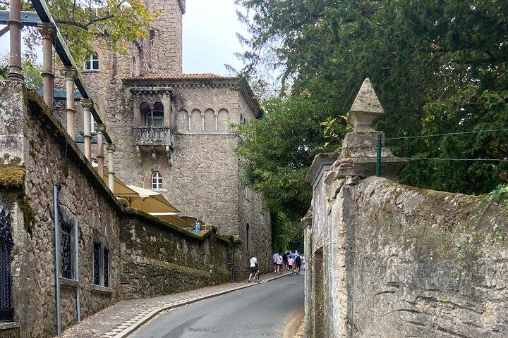 Sintra Half-Day Trip: Pena Palace, Streets & Quinta da Regaleira