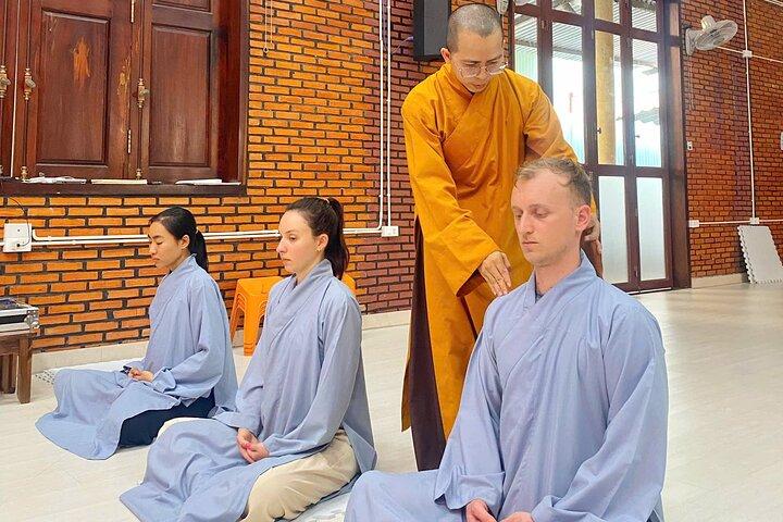 Ho Chi Minh City: Half-day meditation and Buddhist wisdom
