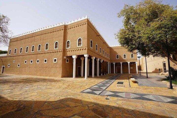 Walking Tour: Al Masmak Fortress, Souq Al Zal, and Saudi coffee