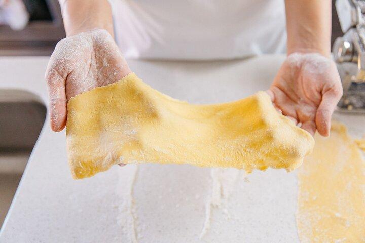 2 Hour Pasta Making Class With Local Chef in Sacramento