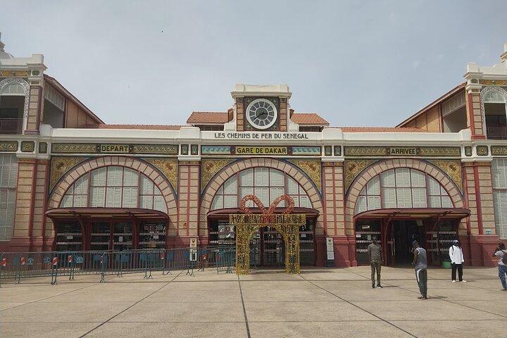Half Day Dakar Museums Tour and Local Markets