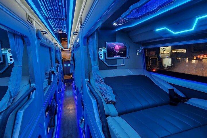 Experience From Sapa Transfer To Ha Noi by VIP Sleeper Bus