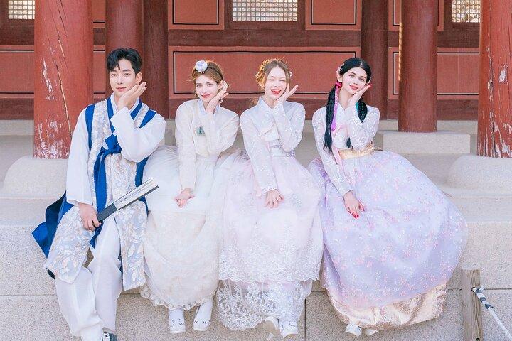 Gyeongbokgung Palace Hanbok Rental Experience Hanboknam (내국인불가)