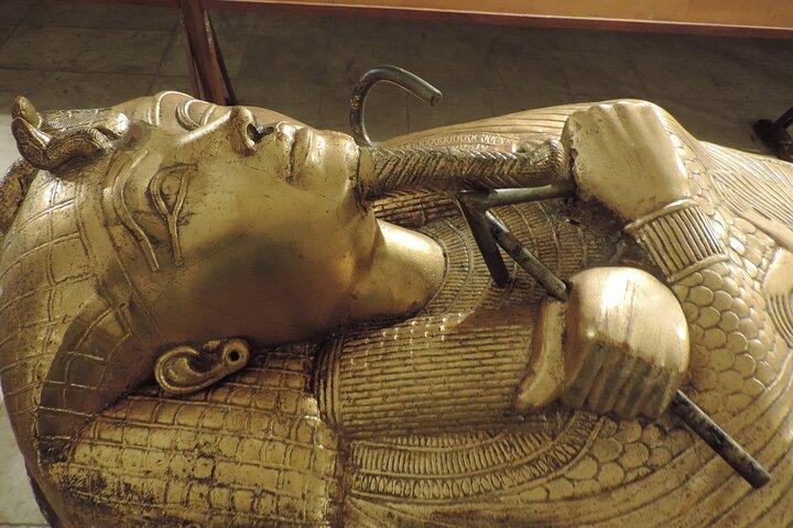 Kid-friendly Cairo Archaeological Museum Guided Tour for Families
