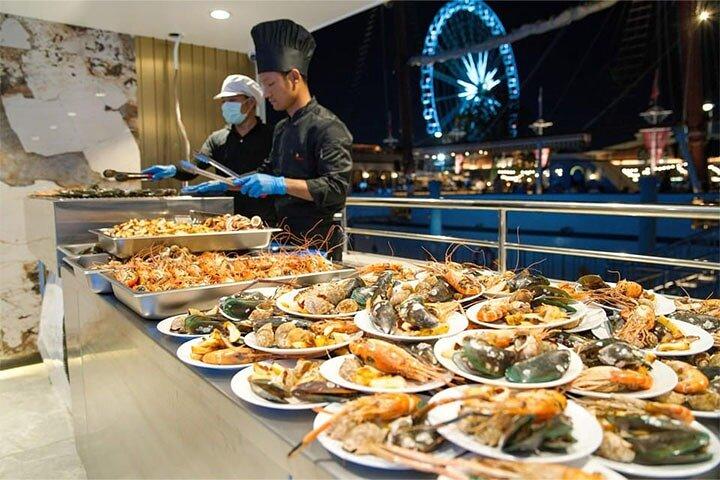 Bangkok Sunset or Evening Dinner Cruise (The Planet Cruise)