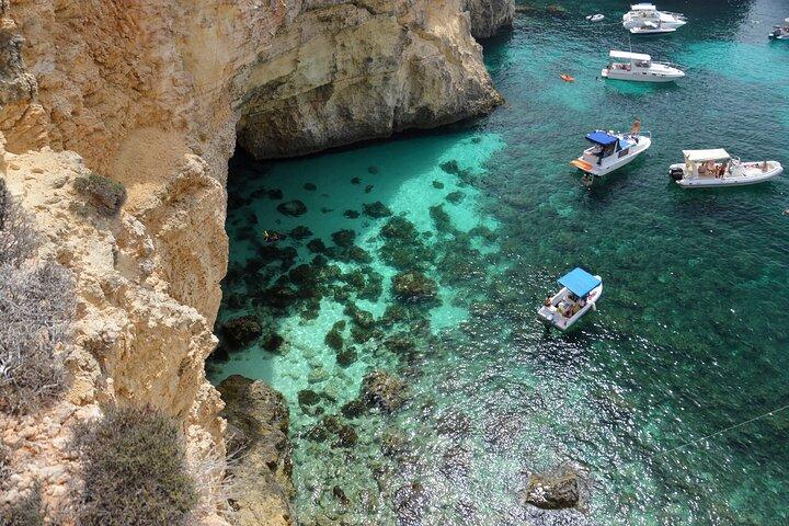 Cruise to Halfa Rock, Blue Lagoon, Crystal Lagoon and Caves
