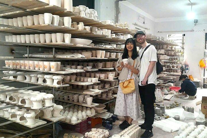 Explore Bat trang village & Ceramics factories with local guide