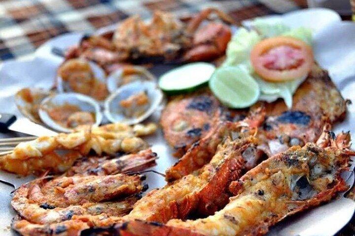 Romantic Seafood Dinner at Jimbaran Beach Bali include Sunset