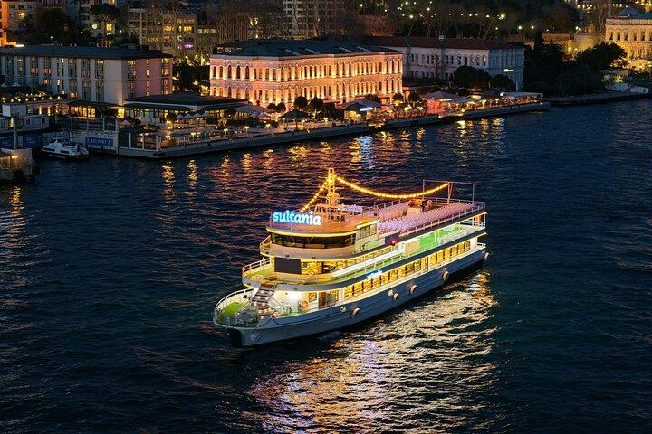 Butalux - Bosphorus Luxury Dinner Cruise